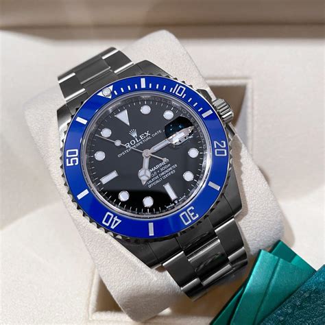 rolex white gold submariner price.